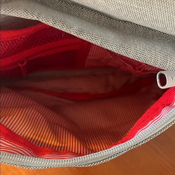 Herschel Backpack XL - Picture 8 of 8